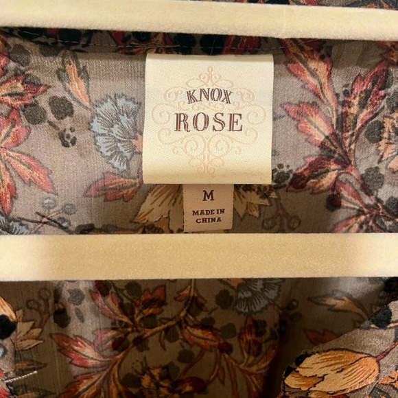 Floral dress ✨ - Picture 3 of 3